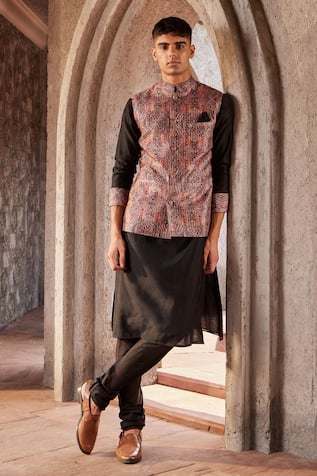 Nidhika Shekhar Printed Bundi & Kurta Set 