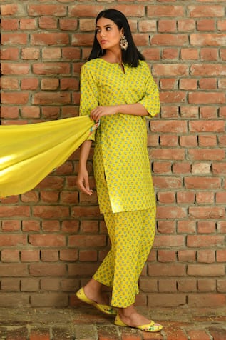 NUHH Joy Of The Sun Printed Kurta Pant Set 