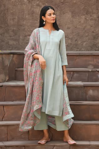 NUHH Drool On The Cool Embroidered Kurta Pant Set 