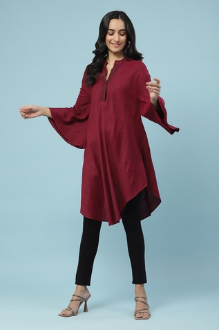 Aarke Ritu Kumar Embroidered Asymmetric Kurta