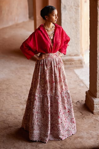 Mrunalini Rao Manjari Embroidered Shirt & Lehenga Set 