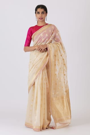 Shimai Jayachandra My Beloved Rose Garden Saree With 2 Unstitched Blouse Pieces 