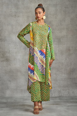 Gulabo by Abu Sandeep Tribal Floral Print Kali Kurta 