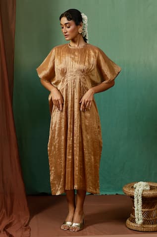 Chokhi Chorri Suvam Smocked Yoke Metallic Kaftan 