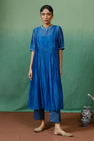 Chokhi Chorri Neelamani Gathered Kurta & Pant Set 