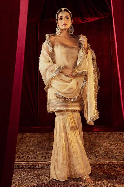 Roze Sultana Lace Embellished Kurta Sharara Set
