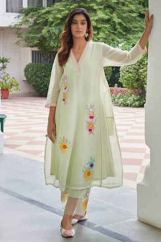 Charu Makkar Flora Garden Patch Anarkali With Pant 