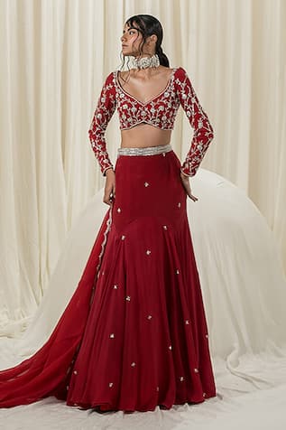 Ease Jaal Embroidered Lehenga Set 