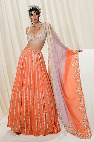 Ease Leaf Embroidered Blouse Lehenga Set 