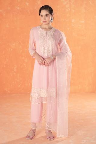 SUMMER BY PRIYANKA GUPTA Asteria Staright Kurta Pant Set