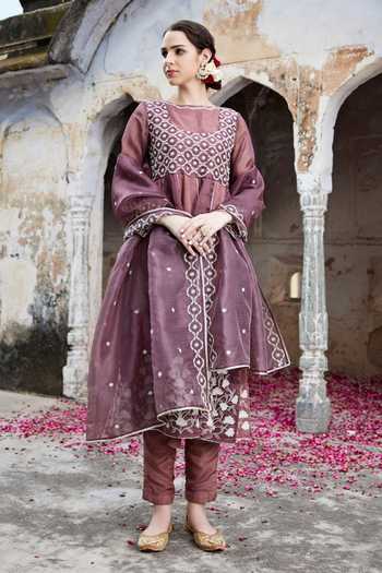 SEHER JAIPUR Zafreen Embroidered Kurta Pant Set 