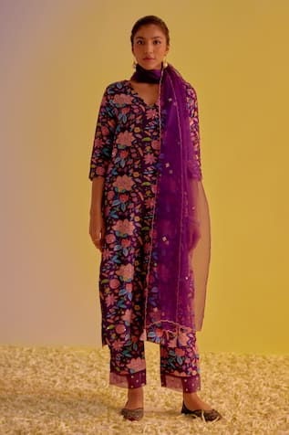 Label Mansi Nagdev Asma Straight Floral Print Kurta Trouser Set 