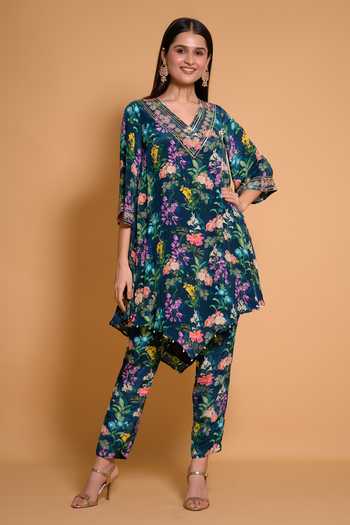 Seams Pret And Couture Mahnoor Floral Print Kurta & Pant Set 