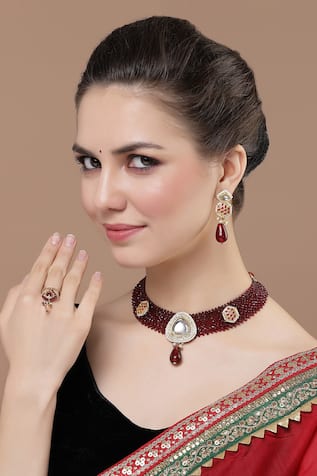 Pearl Embellished Choker Necklace Set 