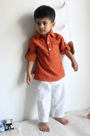 Charkhee Schiffli Work Kurta 