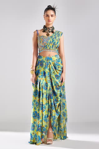 Diyarajvvir Geometric Work Draped Top With Dhoti Skirt 