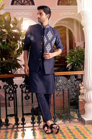 DiyaRajvvir Diamond Embroidered Bundi & Kurta Set 