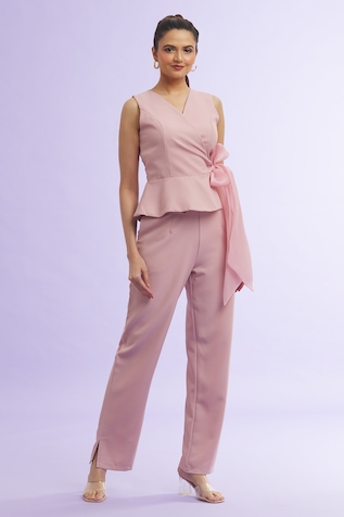 Naintara Bajaj Bow Knot Detail Top With Pant