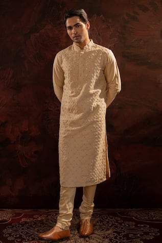 Darshika Menswear Silk Embroidered Kurta With Churidar 