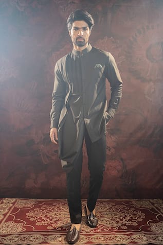 Darshika Menswear Asymmetric Kurta With Pant 