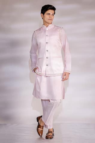 Jubinav Chadha Embroidered Bundi & Kurta Set 