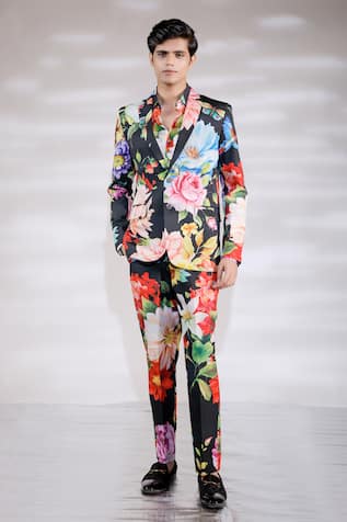 Jubinav Chadha Floral Print Blazer & Pant Set 