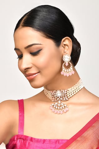 Samyukta Singhania Beads & Stone Embellished Choker Necklace Set 