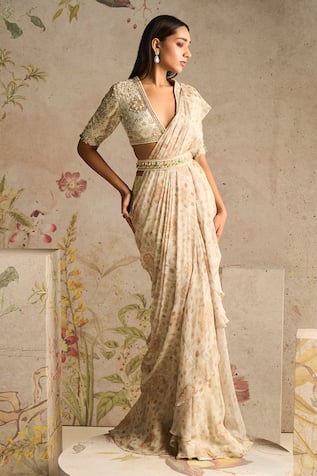 Ridhi Mehra Flamboyance Printed Pre-Draped Saree With Blouse 