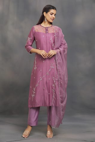 Samyukta Singhania Zardozi Embroidered Kurta Set 