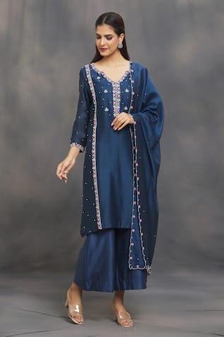 Samyukta Singhania Chanderi Floral Embroidered Kurta Set 