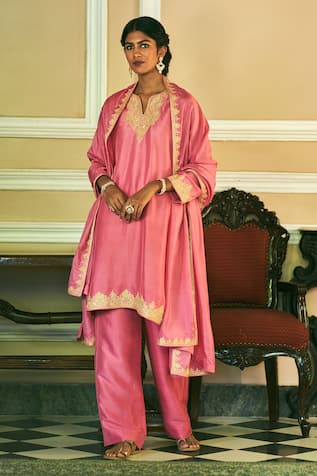 The Whole Nine Yards Nitara Placement Hand Embroidered Kurta Pant Set 