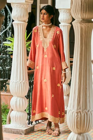 The Whole Nine Yards Sijh Hand Embroidered Kaftan 