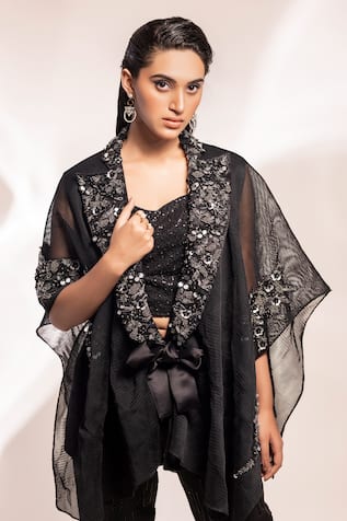 GEE SIN by Geetanjali Singh Hand Embroidered Jacket 