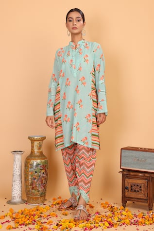 Nazar By Indu Floral & Striped Pattern Kurta With Pant 
