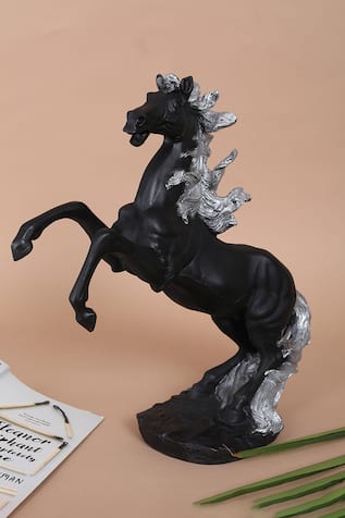 Soaring Black Beauty Horse Showpiece 