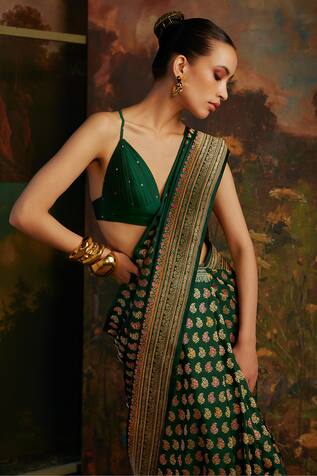 Ekaya Silk Handwoven Saree With Unstitched Blouse Fabric 