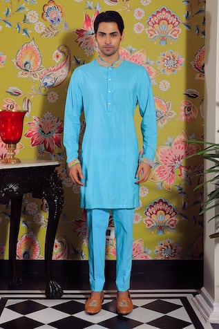 Yajy By Aditya Jain Neckline Embroidered Kurta Set 