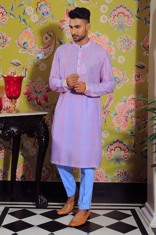 Yajy By Aditya Jain Stripe Print Kurta Set 