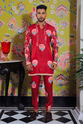 Yajy By Aditya Jain Silk Flower Print Kurta Set 