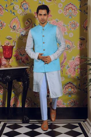 Yajy By Aditya Jain Thread Embroidered Blue Bundi & Kurta Set 