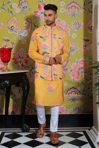 Yajy By Aditya Jain Botanical Print Bundi & Kurta Set 