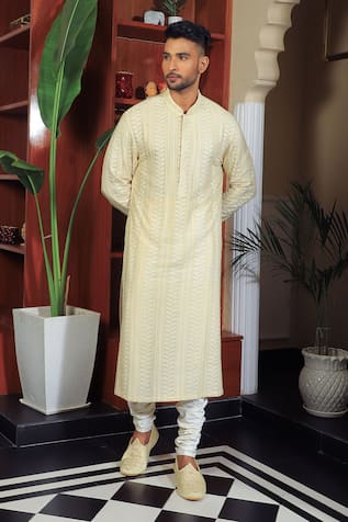 YAJY by Aditya Jain Embroidered Straight Kurta & Churidar Set 