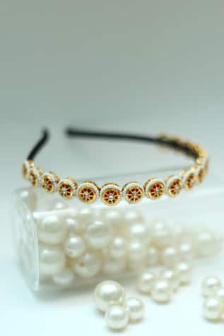 Round Embellished Broach Hairband 