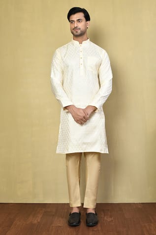 Mandarin Collar Woven Kurta Set 