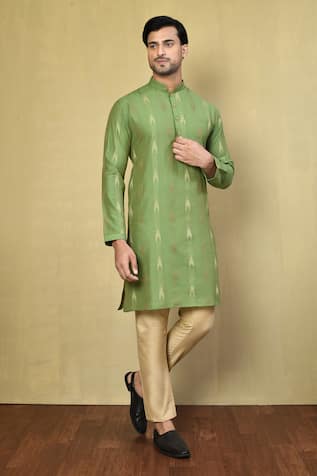 Ikat Woven Kurta & Pyjama Set 