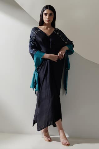 Kavya Singh Kundu Sitara Handwoven Mulberry Silk Kaftan 