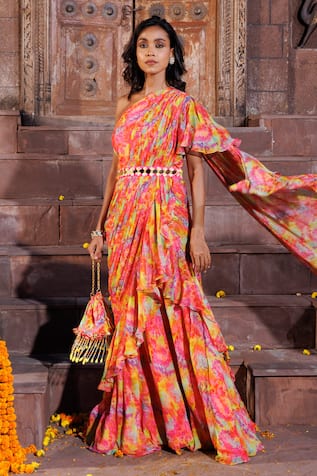 Buy Varun & Nidhika Pink Chiffon Pre-draped Saree With Blouse Online | Aza  Fashions | Indian fashion dresses, Stylish sarees, Saree designs party wear