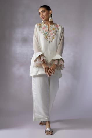 Placement Floral Embroidery Short Kurta With Pant 