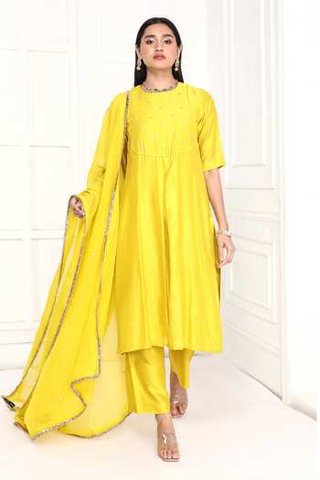 Komal Shah Chanderi Embroidered Yoke Tunic Set 