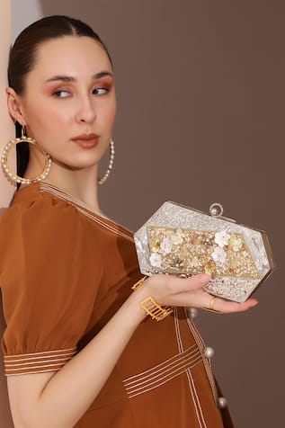 Fatima Floral Embellished Clutch 